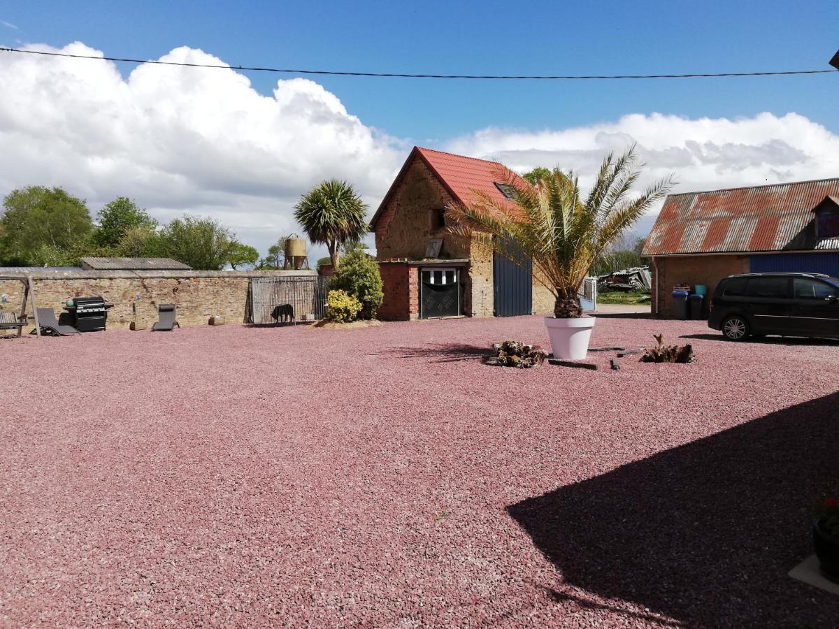D'Ici Et D'Ailleurs Raids Exterior foto